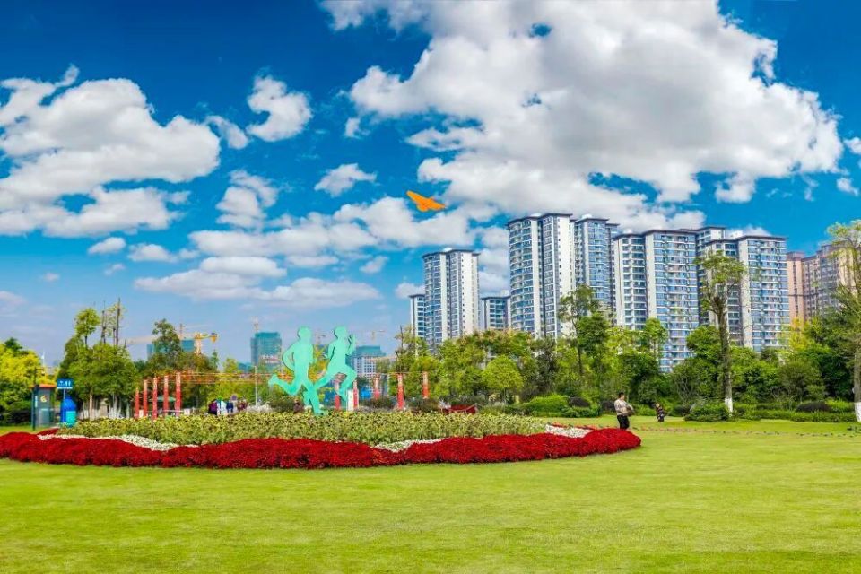 用品制造, 赛中 用品制造, 赛中