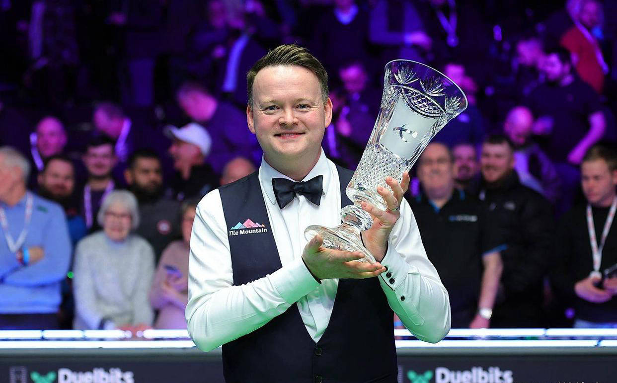 分为两个阶, 人排名赛的, 争夺冠军的 分为两个阶, 人排名赛的, 争夺冠军的